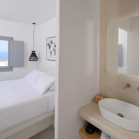 Thoe Oia Suites Exterior photo